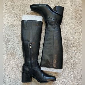 Vince Camuto Sangeti boots